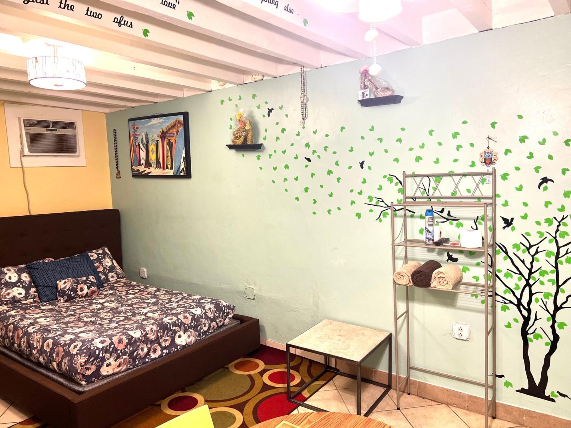 New Orleans French Quarter Inn 外观 照片